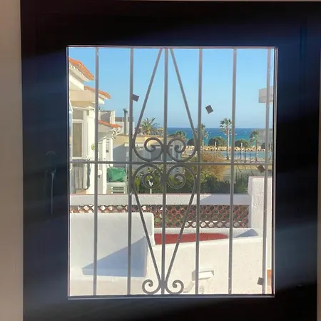 Casa Vela Blanca Vista Al Mar - - Cambrils