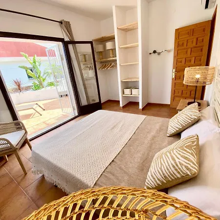 Villa Casa Vela Blanca Vista Al Mar - - *