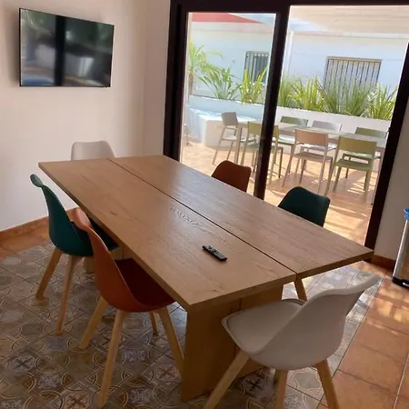 Villa Casa Vela Blanca Vista Al Mar - - *